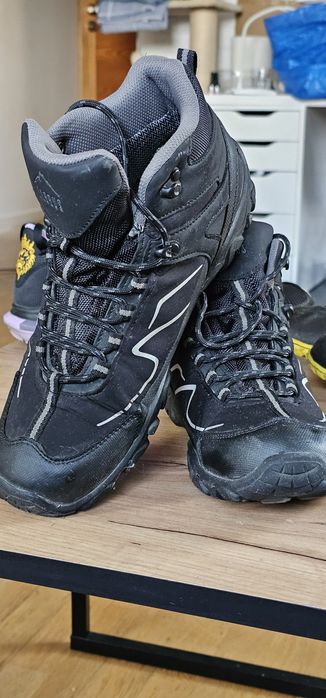 Buty jak nowe Elbrus r. 43