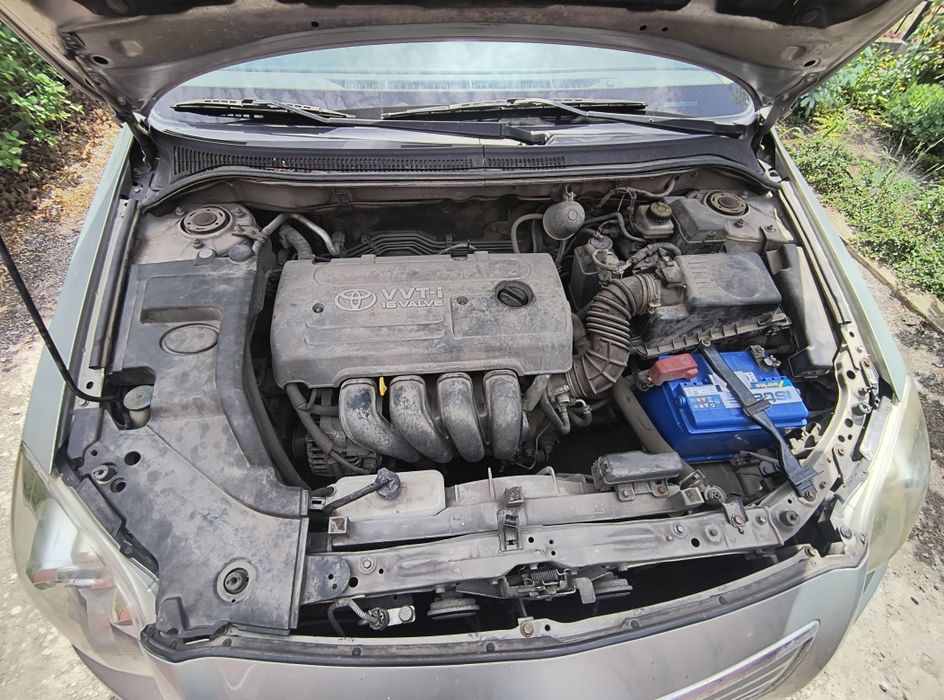 Toyota avensis FL 2008 1.8 mt