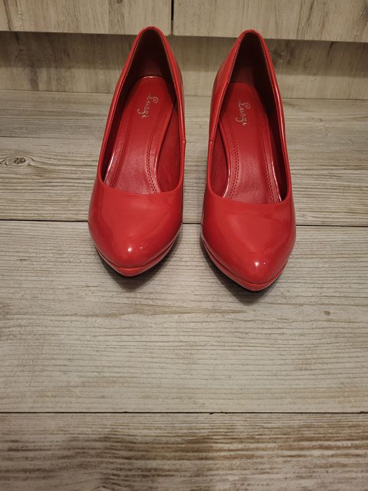 Sprzedam buty, r. 39