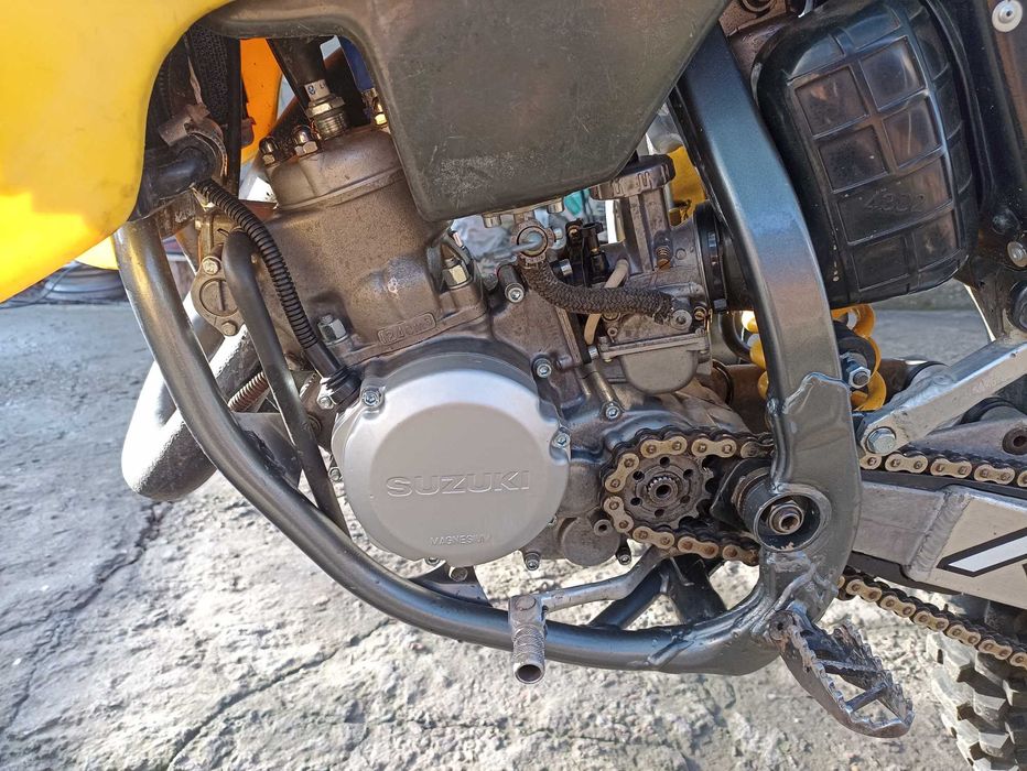 Suzuki RM - 125  кроссовый мотоцикл