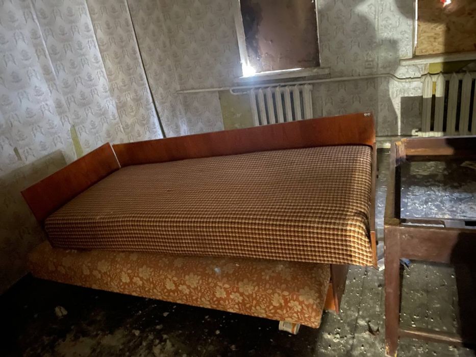 Віддам безкоштовно меблі!