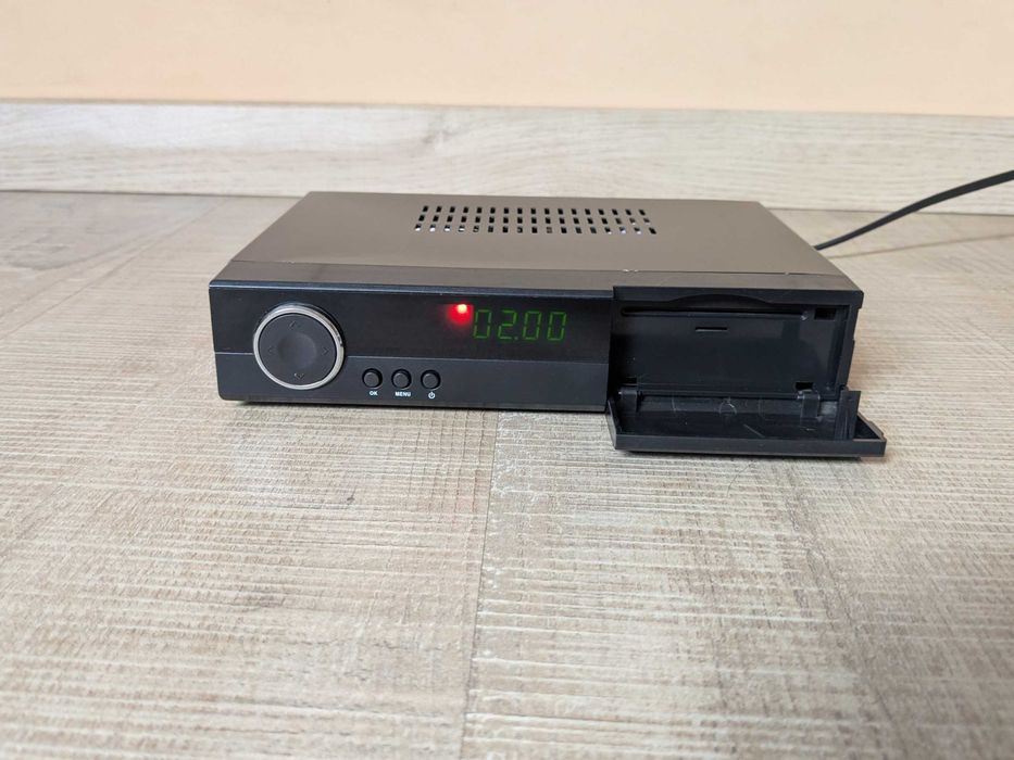 Супутниковий ресивер Opticum 4060CX