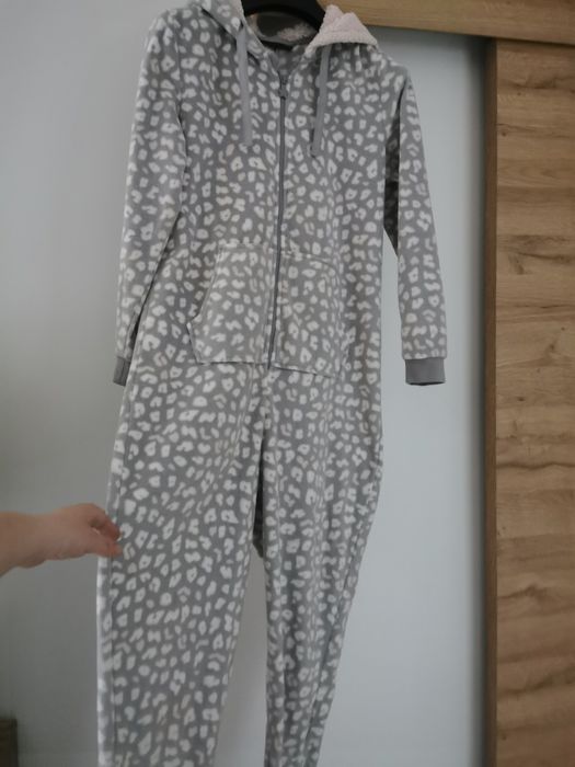 Polarkowa piżama rozm. M Esmara