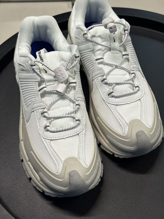 Кросівки Nike Zoom Vomero Roam 37,5, 38, 40 HV6410-100