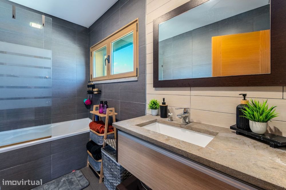 Apartamento T2 Duplex, S. Pedro da Cadeira