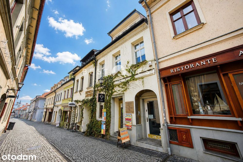 Kamienica 366 m² | 4 lokale | Ścisłe centrum