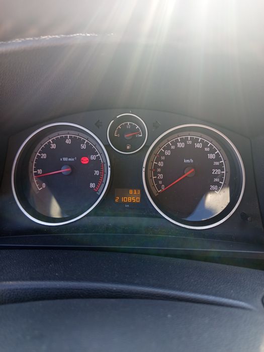 Продам  Opel Zafira b 1,8 бензин