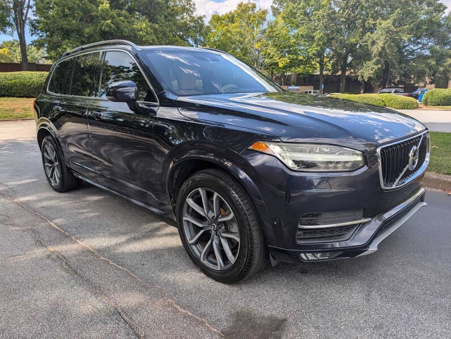 Volvo XC90 T6 Momentum      2019