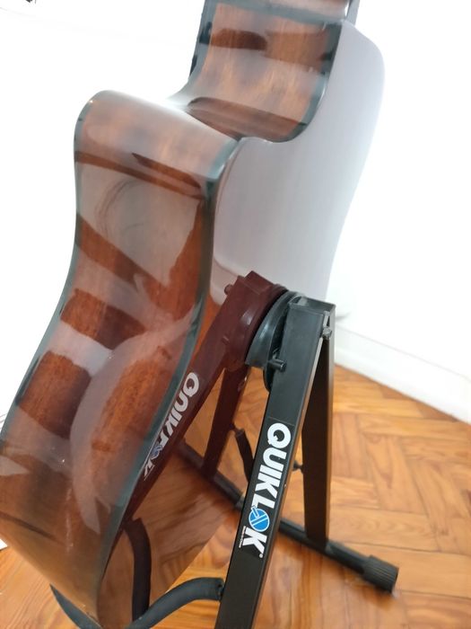 Guitarra/viola electroacústica Fender CD-60CE  NAT-DS-V2