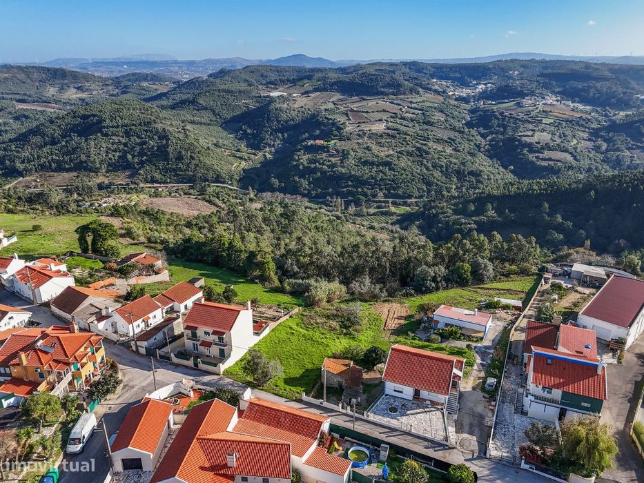 Terreno com projecto aprovado na Barreiralva, Mafra