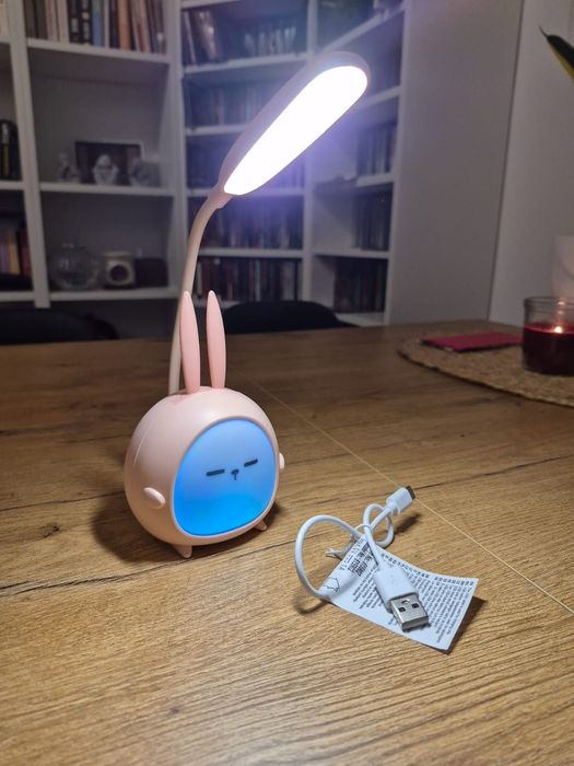 Lampka bezprzewodowa led