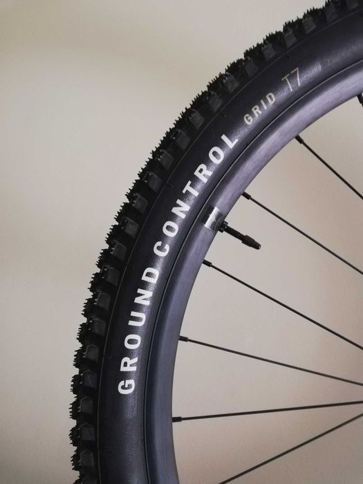Rodas Novas Specialized Alloy 29 com 30 mm de diâmetro interno