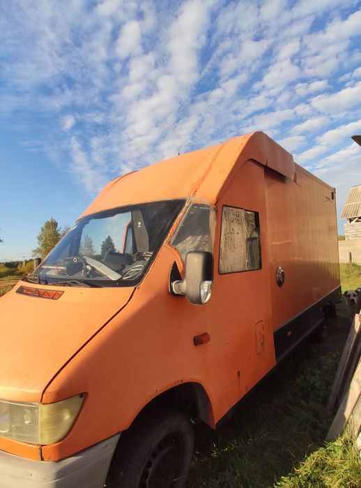 Продаж мерс з алюмінію спрінтер грузопасс