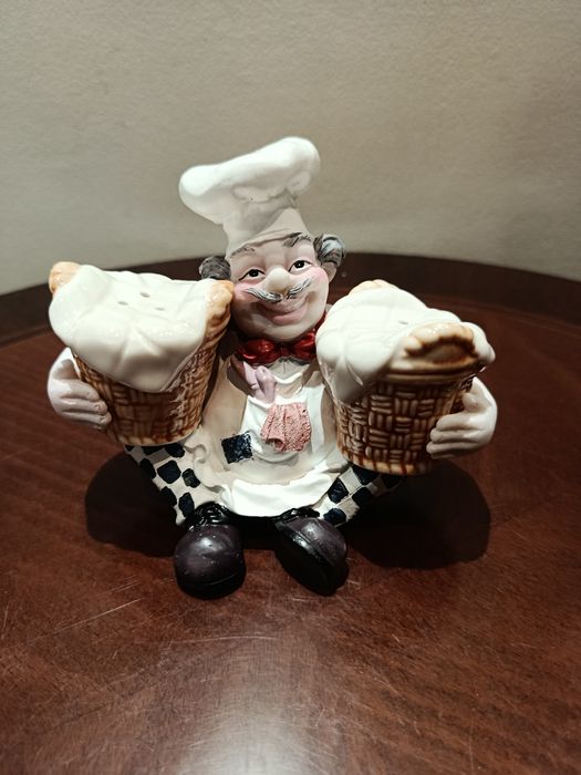 Śliczny zestaw solniczka pieprzniczka