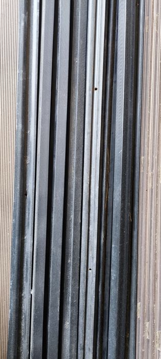 Deck composite régua alveolar chão  piso castanho