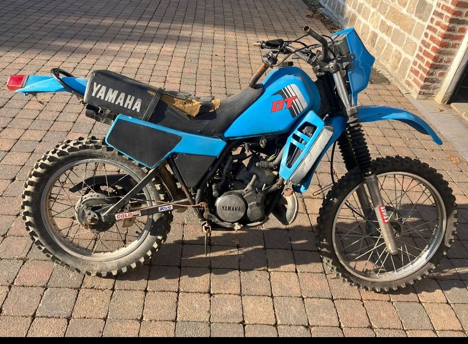 Vendo Yamaha DT 125 lc preço até ao natal