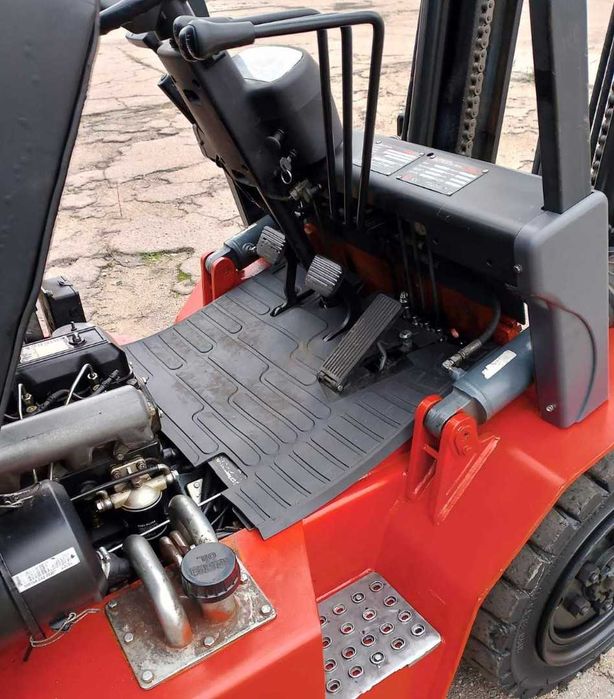 Вилочний навантажувач HELI CPCD30-XC9 К се