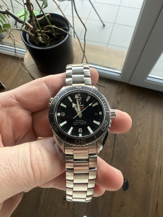Omega Seamaster Planet Ocean 42 mm