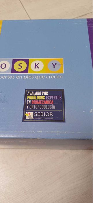 Кросівки ортопедичні шкіряні для дівчинки Pablosky ( Іспанія) 35р