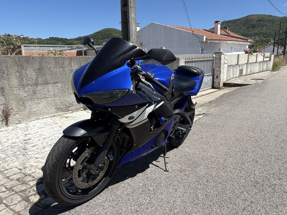 Yamaha R6 2003.
