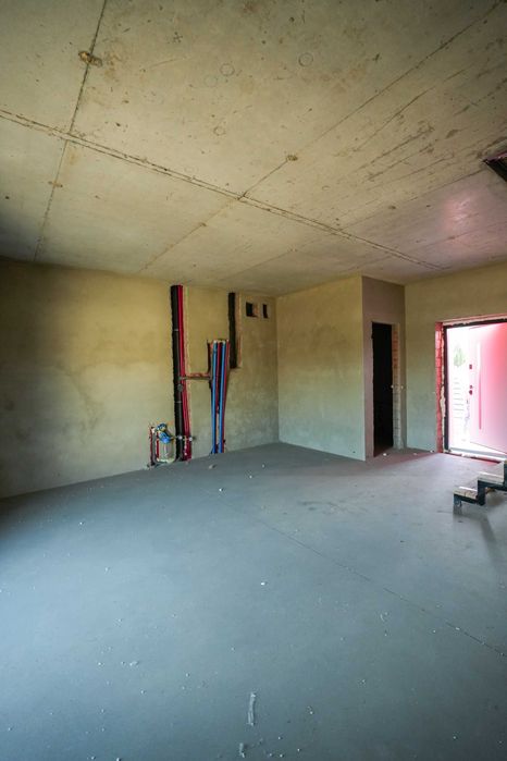 Дуплекс 74 м² з підвалом 35 м2 у центрі Гостомеля, територія ЖК Фрідом