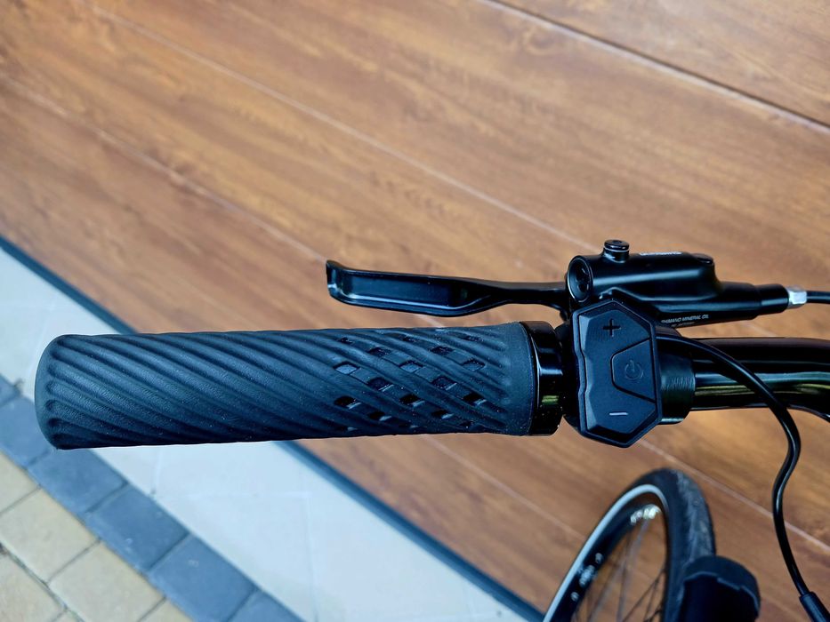 Rower elektryczny Bianchi E-Omnia silnik Oli Edge 2.0 90Nm 640WH H46 2026R.