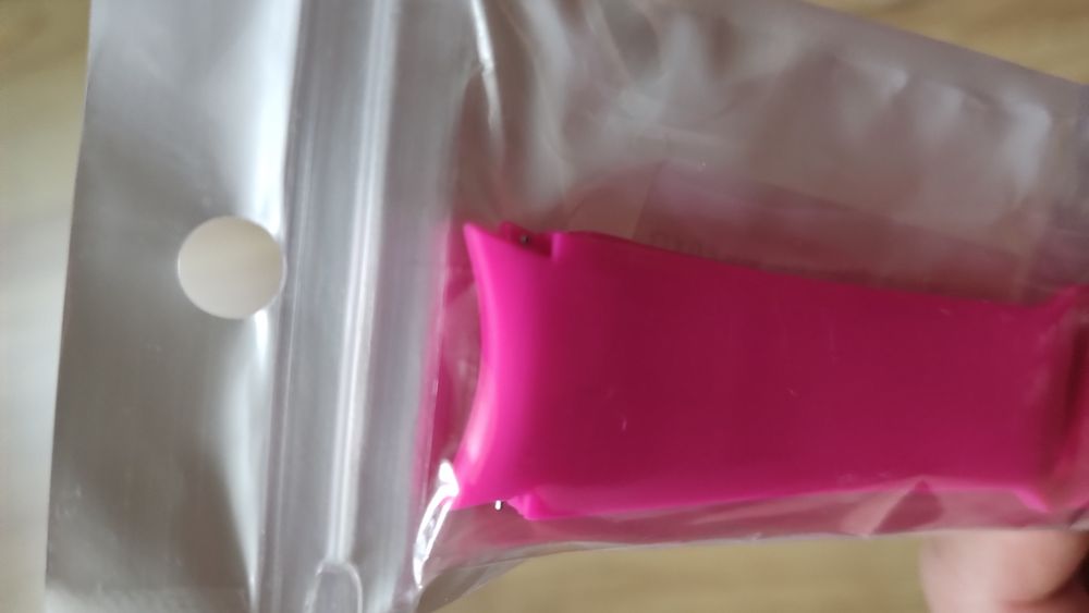 Pasek różowy do zegarka smartwatch nowy