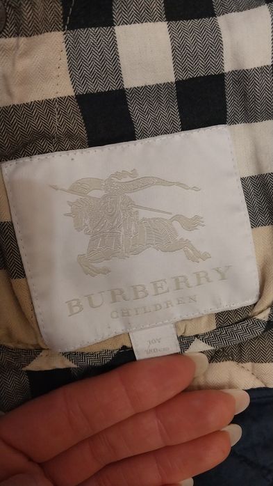 Весенняя куртка Burberry 8 9 10 лет