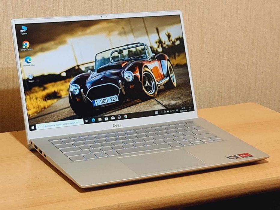 Dell Inspiron 5402 Intel Core i7-1165G7 RAM16Gb SSD256Gb Батарея7годин