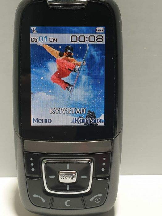 телефон samsung   d600  зарядне