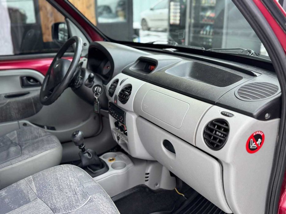Продам  Renault Kangoo 2005. Можна в розстрочку, під викуп.