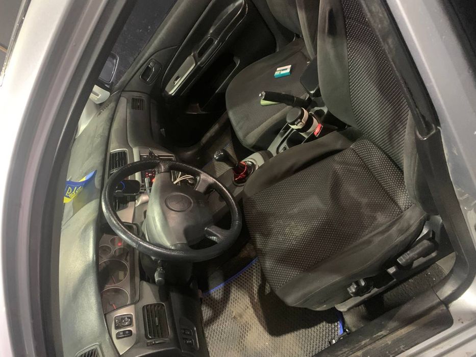 Лансер 1,6 бензин