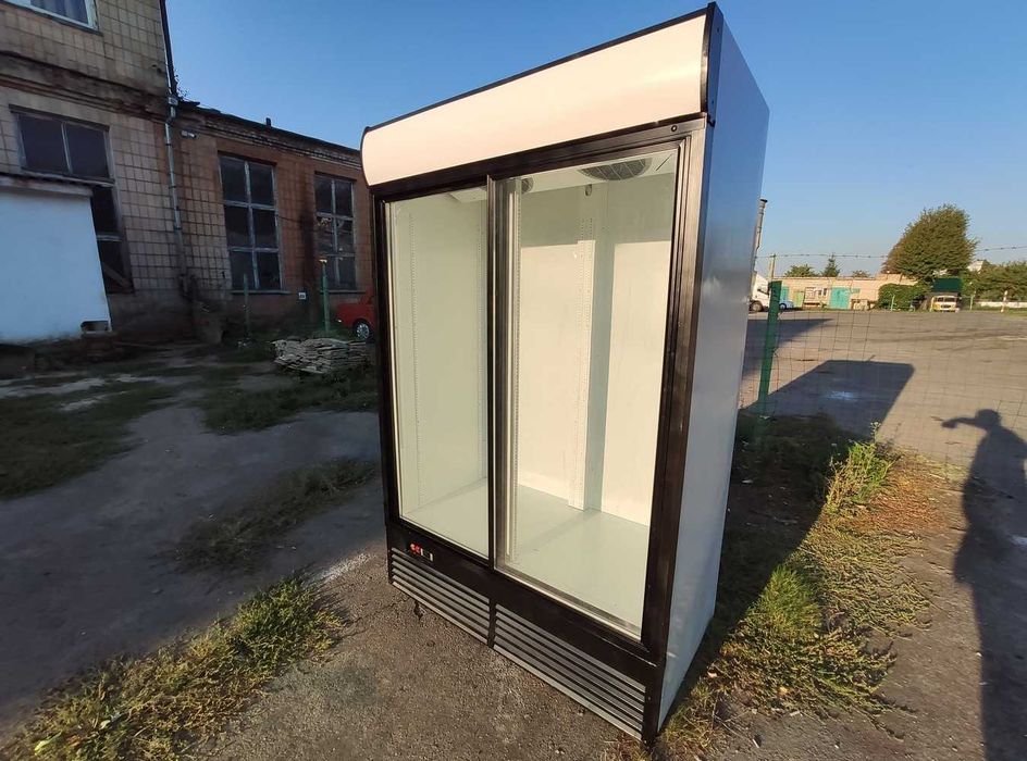 Якість! Холодильна шафа вітрина UBC Super Large Coal. Є асортимент!