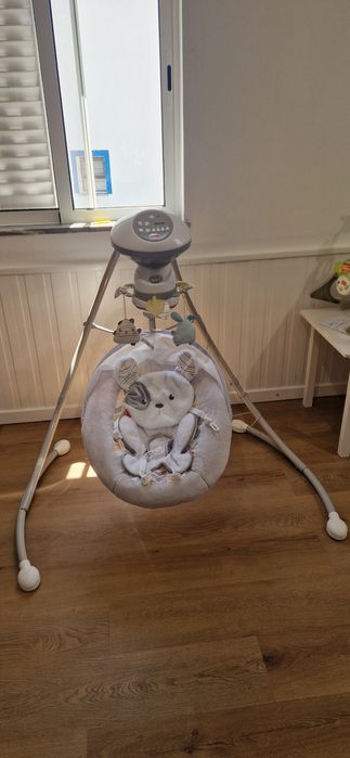 Fisher-Price Sweet Snugapuppy Swing