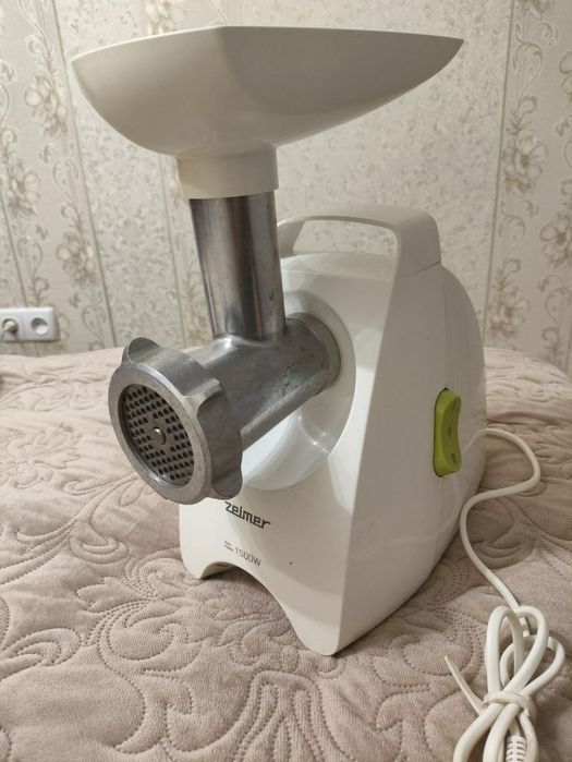 М'ясорубка Zeĺmer 986 .83 Expressive