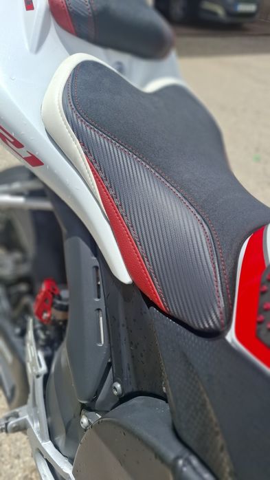 Yamaha yzf R1 2008 impecável