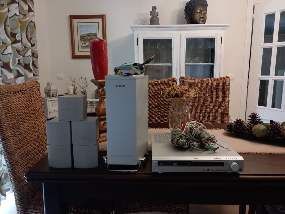 Leitor de CD's Sony HCD-S500 juntamente com Sistema de Som Sony