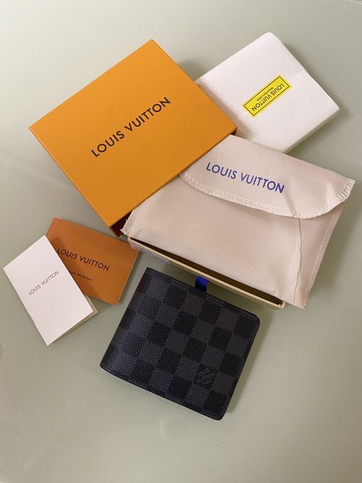 LOUIS VUITTON Multiple Purse Wallet