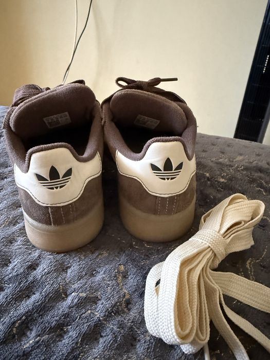 Adidas Campus.