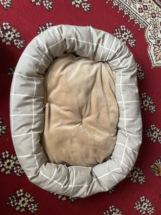 лежанка для собак