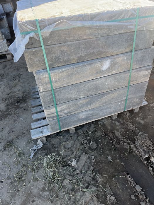 Blok schodowy mix stalowy II gat