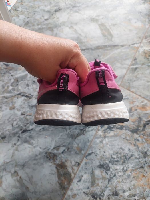 Кросівки Nike 35 розмір, оригінал