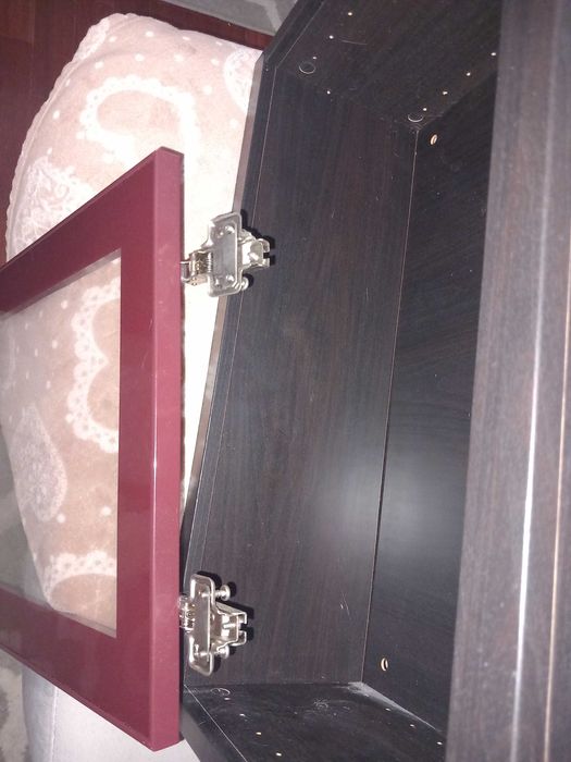 Estante com porta ikea