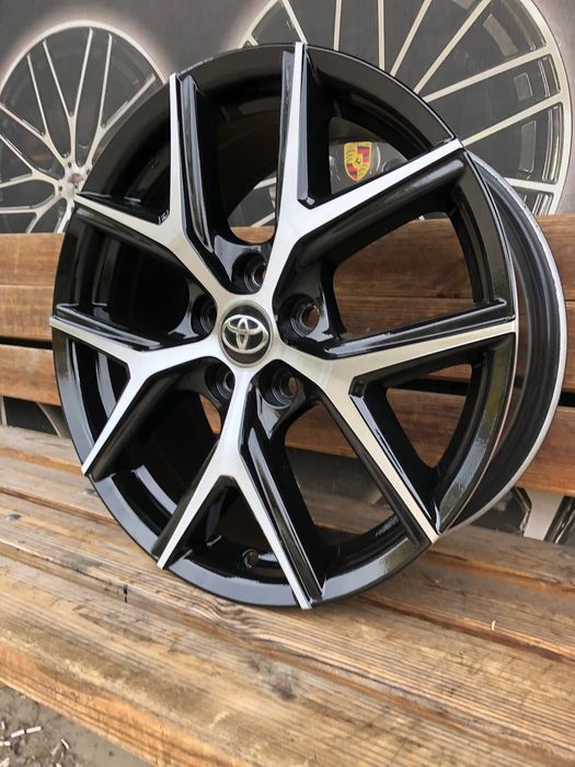 777 Диски R18 5/114.3 Toyota Lexus Mazda Kia Honda Hyundai