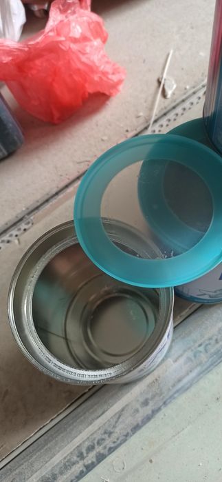 Пусті банки, для зберігання сумішей, або як органайзер.