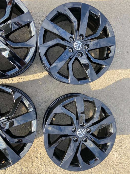 Диски R18 легкосплавні Volkswagen Диски легкосплавные Фольксваген