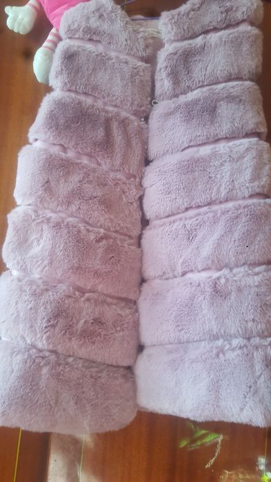 Желетка еко хутро  нова