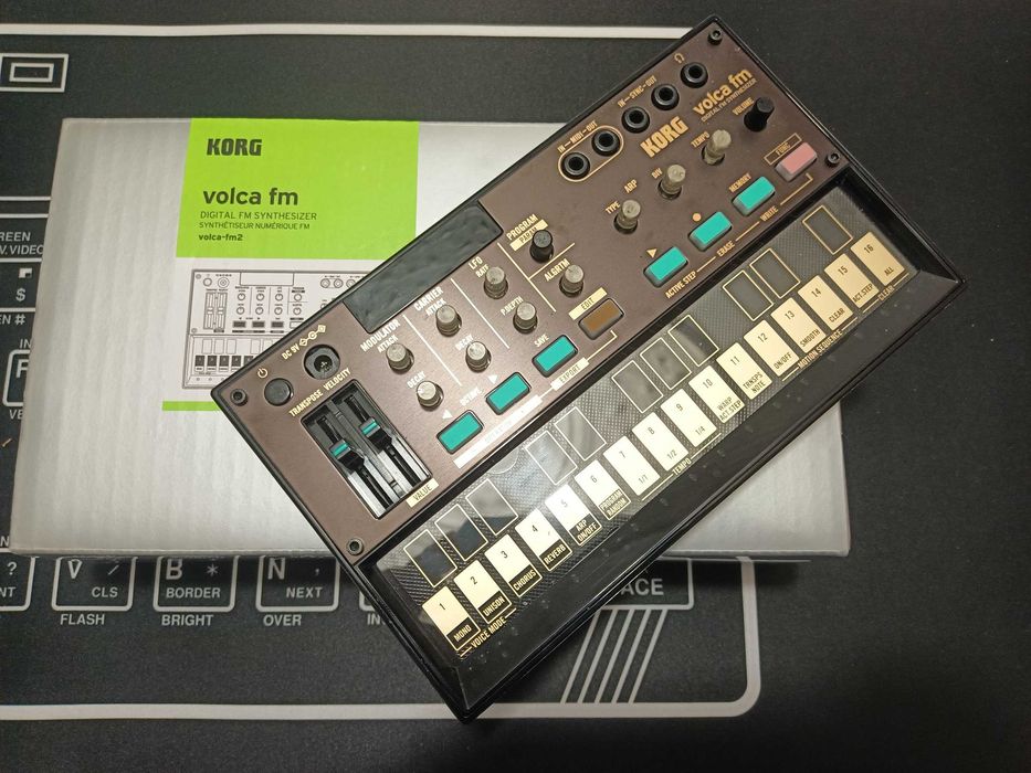 Korg Volca FM2 ,com Garantia