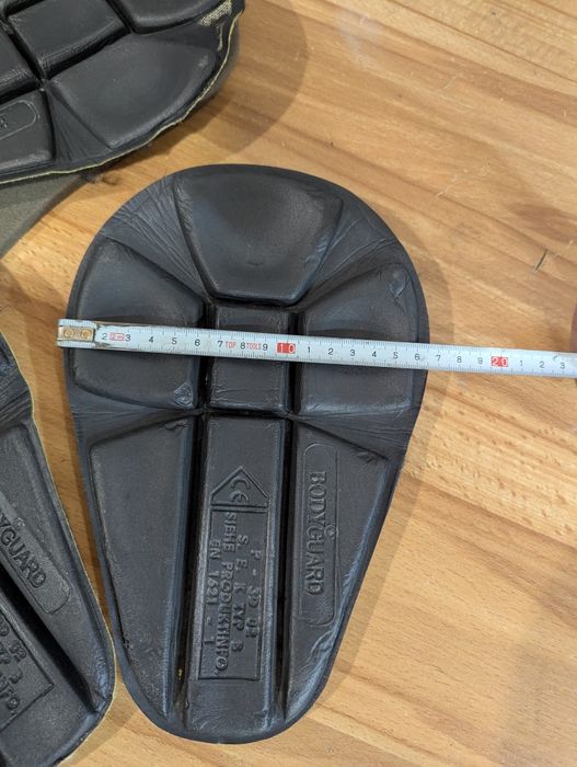 Захист мотокуртки (лікті, плечі, спина) Frank Thomas