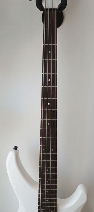 Yamaha TRBX 304, aktywna